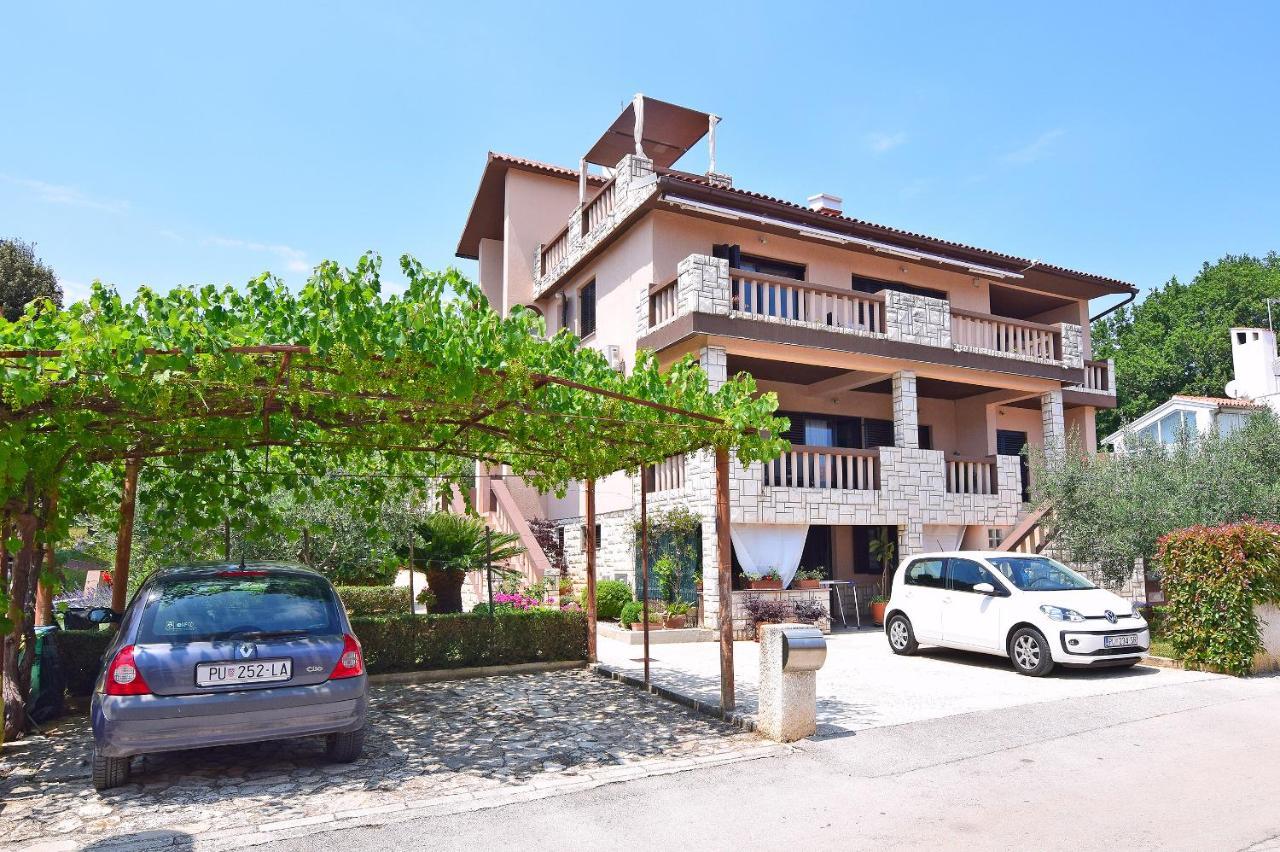 Apartment Leona Pula Zewnętrze zdjęcie