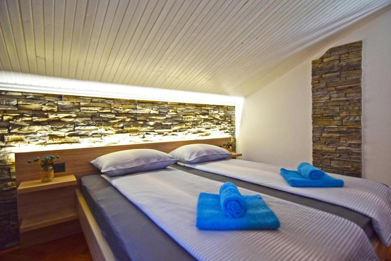 Apartment Leona Pula Zewnętrze zdjęcie