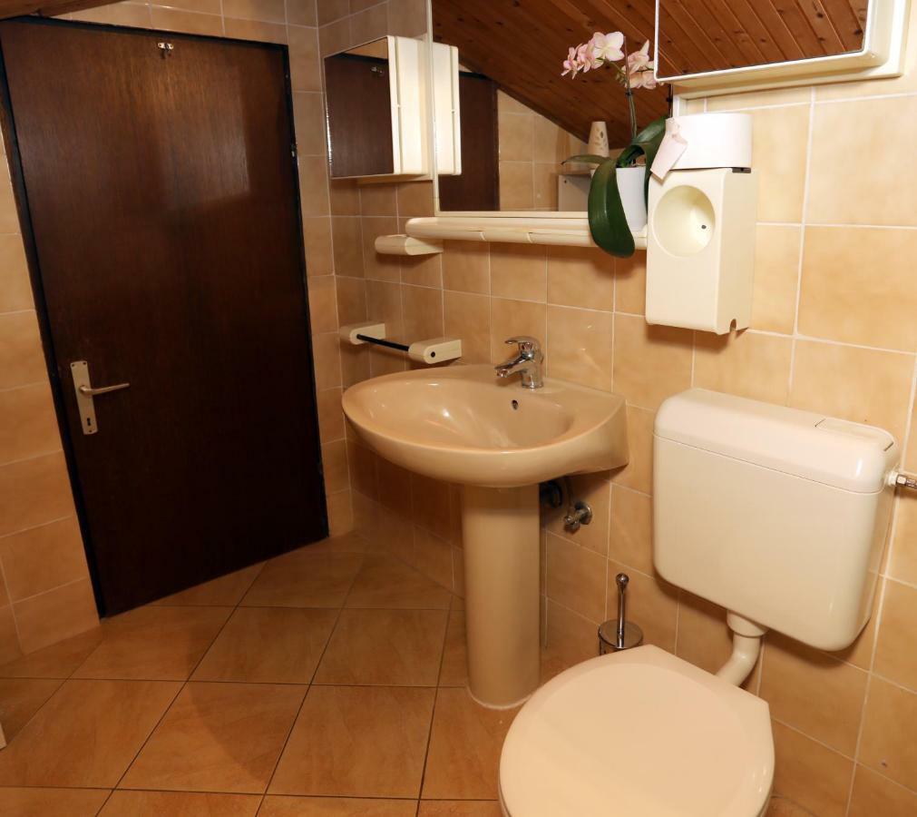 Apartment Leona Pula Zewnętrze zdjęcie